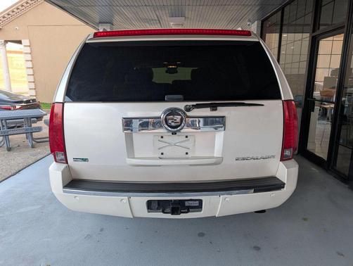 2010 Cadillac Escalade ESV Sport