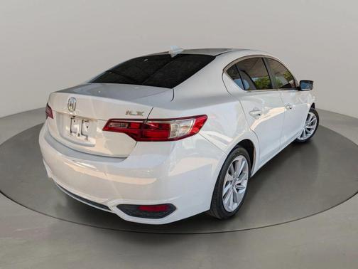 Bellanova White Pearl 2017 Acura ILX 2.4L