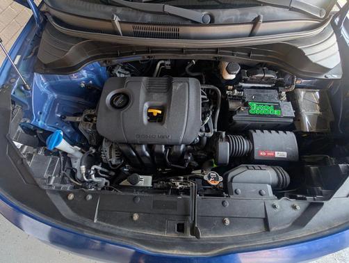Neptune Blue/Black Roof 2021 Kia Soul GT-Line