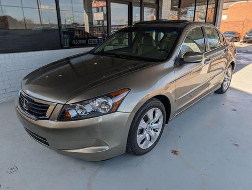 Gold 2009 Honda Accord EX