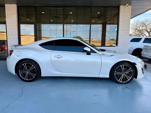 2013 Scion FR-S Base