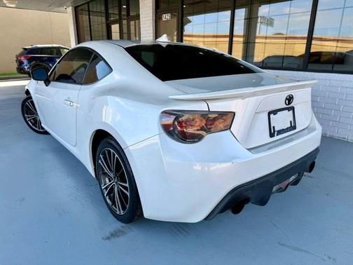 2013 Scion FR-S Base