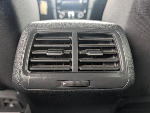 2015 Volkswagen Golf GTI 2.0T S 4-Door