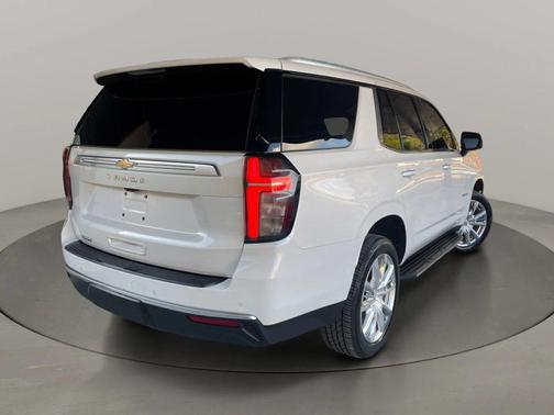 Iridescent Pearl Tricoat 2021 Chevrolet Tahoe 2WD High Country