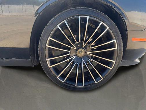 Pitch Black Clearcoat 2019 Dodge Challenger SXT