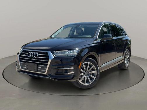 Black 2018 Audi Q7 2.0T Premium Plus