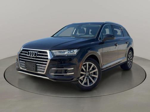 Black 2018 Audi Q7 2.0T Premium Plus