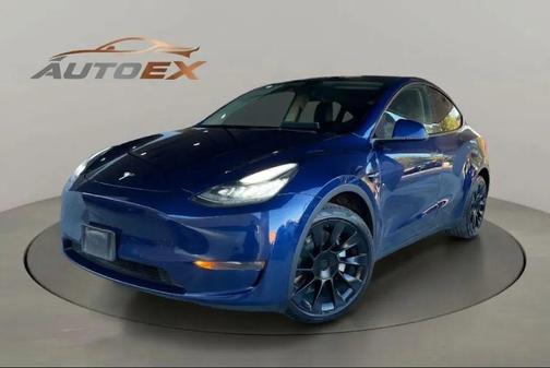 Deep Blue Metallic 2022 Tesla Model Y Long Range Dual Motor All-Wheel Drive