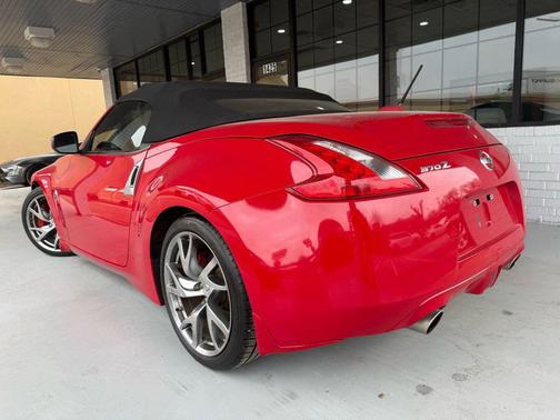 2015 Nissan 370Z Touring Sport