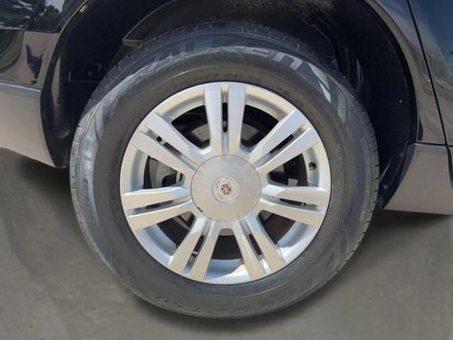 Black 2016 Cadillac SRX Luxury Collection