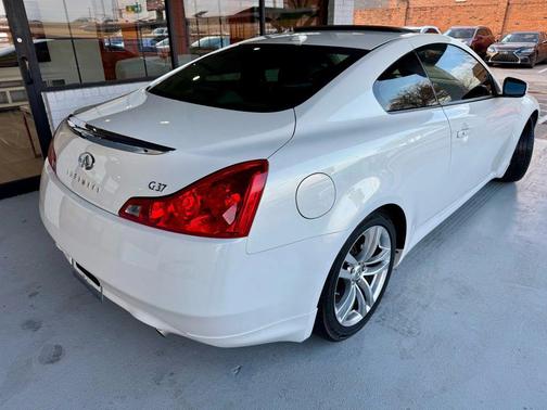 2009 INFINITI G37 Journey