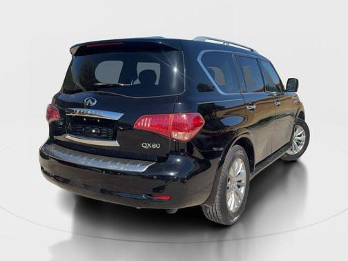 2016 INFINITI QX80 Base