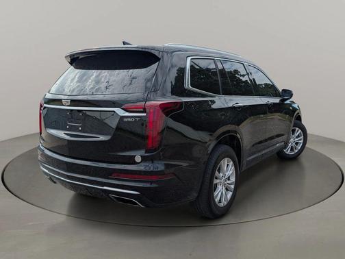 Stellar Black Metallic 2021 Cadillac XT6 Luxury AWD