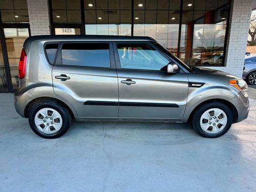 2013 Kia Soul Base