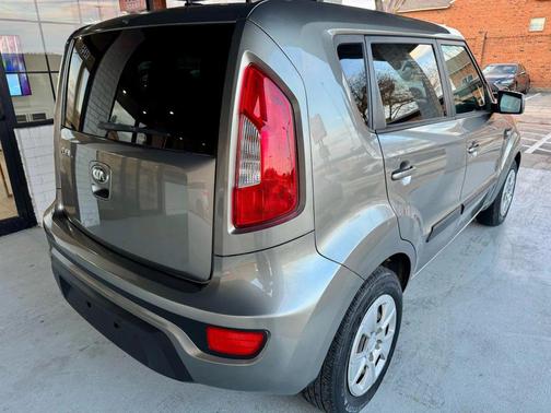 2013 Kia Soul Base