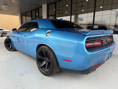 2015 Dodge Challenger R/T Plus