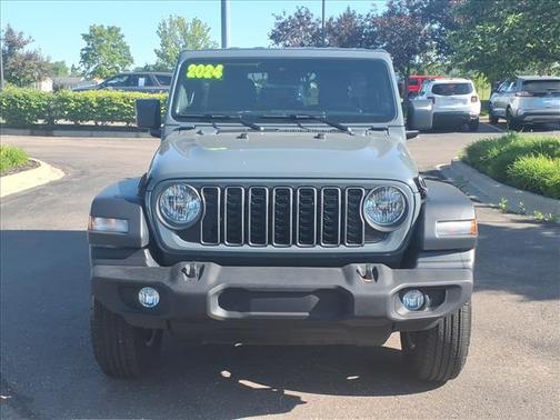 Anvil Clearcoat 2024 Jeep Wrangler Sport