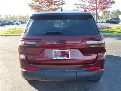 2024 Jeep Grand Cherokee L Laredo