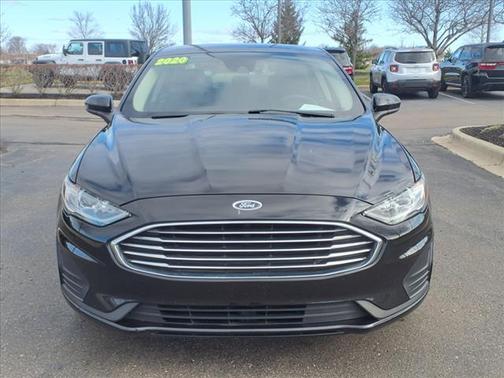 2020 Ford Fusion SE