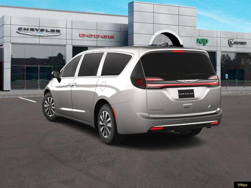 2025 Chrysler Pacifica Hybrid Select
