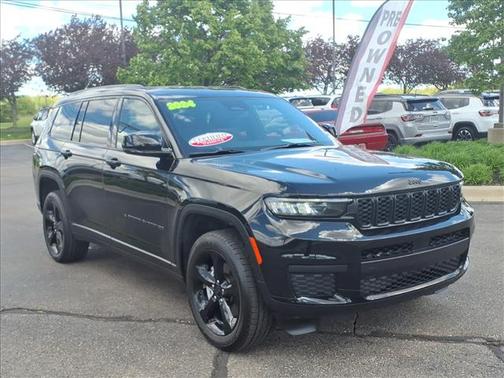 Diamond Black 2024 Jeep Grand Cherokee L Laredo