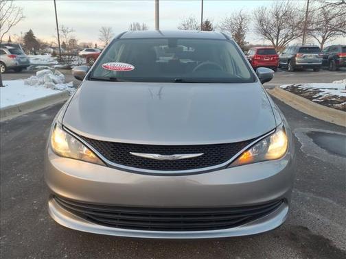 2017 Chrysler Pacifica Touring