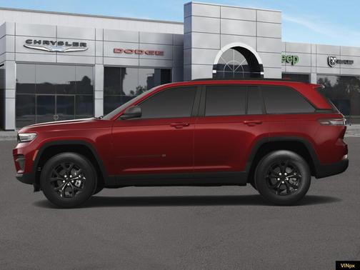 2025 Jeep Grand Cherokee Laredo