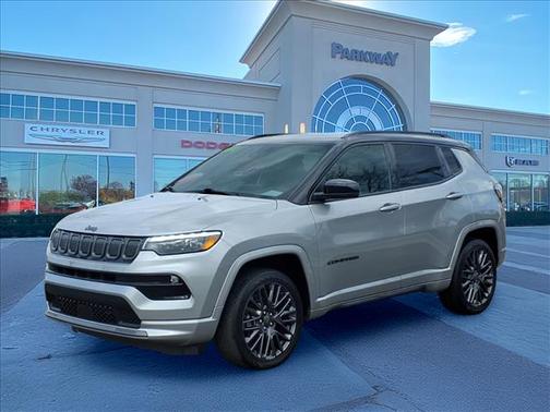 Billet Silver Metallic Clearcoat 2022 Jeep Compass Altitude