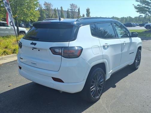2022 Jeep Compass Altitude