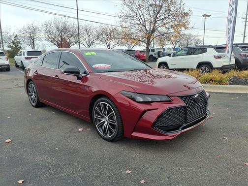 2019 Toyota Avalon XSE