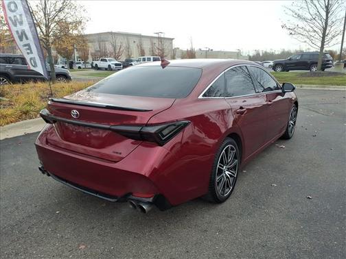 2019 Toyota Avalon XSE