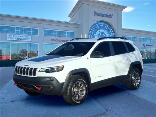 Bright White Clearcoat 2022 Jeep Cherokee Trailhawk