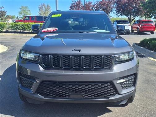 2023 Jeep Grand Cherokee Altitude