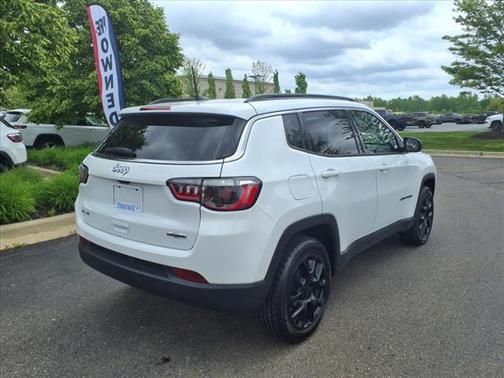 2022 Jeep Compass Latitude Lux