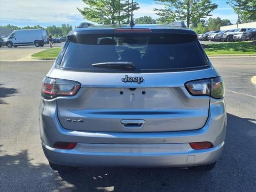 2023 Jeep Compass Altitude