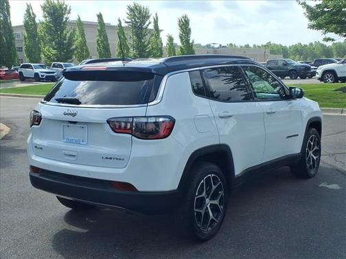 Bright White Clearcoat 2024 Jeep Compass Limited