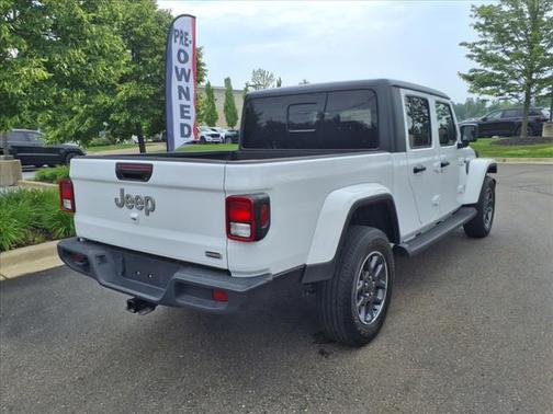 2021 Jeep Gladiator Overland