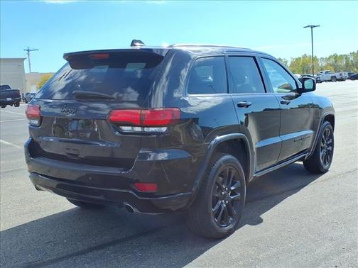 2021 Jeep Grand Cherokee Laredo X