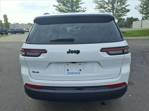 2024 Jeep Grand Cherokee L Laredo
