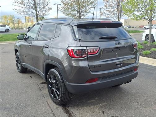 2022 Jeep Compass Altitude