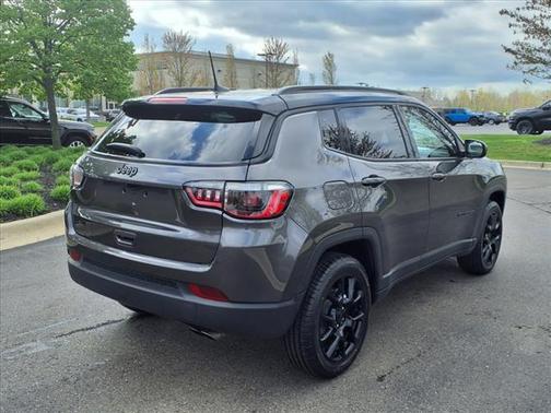 2022 Jeep Compass Altitude