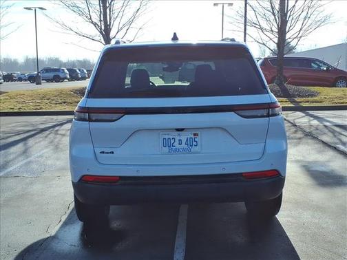 2023 Jeep Grand Cherokee Altitude