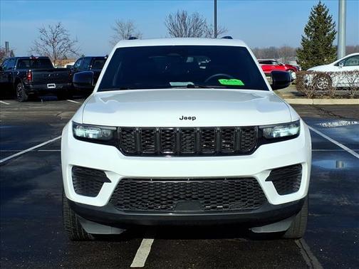 2023 Jeep Grand Cherokee Altitude