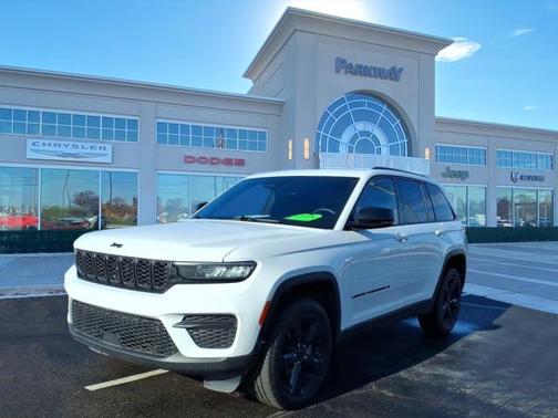 2023 Jeep Grand Cherokee Altitude