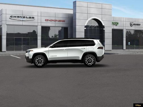 Silver Zynith 2026 Jeep Cherokee LAREDO/LIMITED