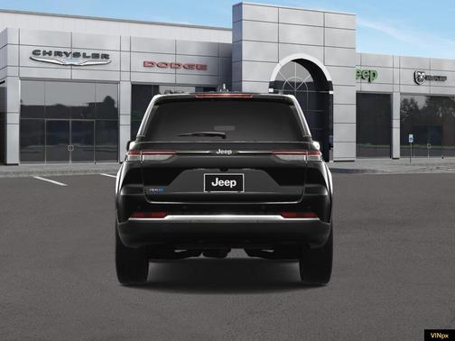 2025 Jeep Grand Cherokee 4xe Base