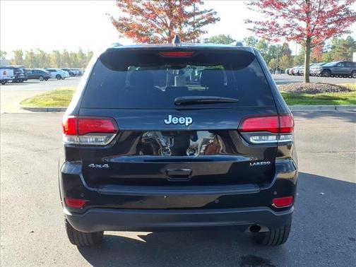 2020 Jeep Grand Cherokee Laredo E