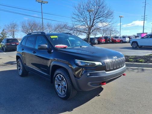 2020 Jeep Cherokee Trailhawk