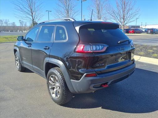2020 Jeep Cherokee Trailhawk