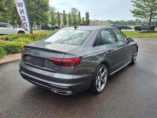 2021 Audi A4 45 S line quattro Premium
